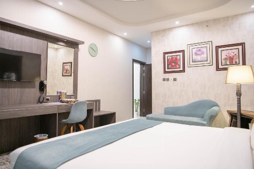 Viola Hotel image 3